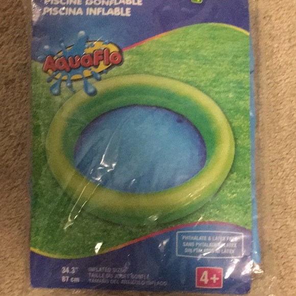 BOYS Toddler👦 Mystery Box Sz 2-4📦 variety of toys / games clothes etc - Picture 17 of 17